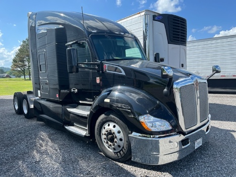 2019 KENWORTH T680 Tandem Axle Sleeper