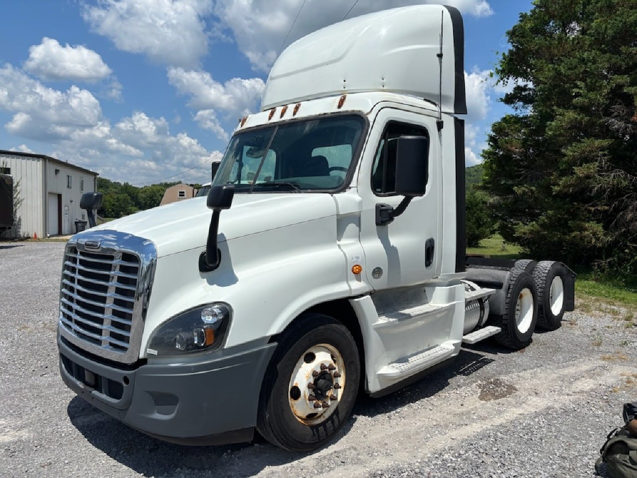 2017 FREIGHTLINER CASCADIA 125 Daycab #3386 2017 FREIGHTLINER CASCADIA 125 Daycab #3386