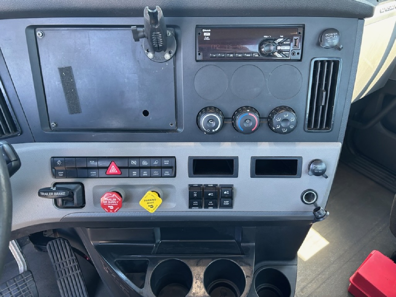 https://imanpro.net/pub/co/utrktrl/photo/1976/18.jpg?t=20260609151009