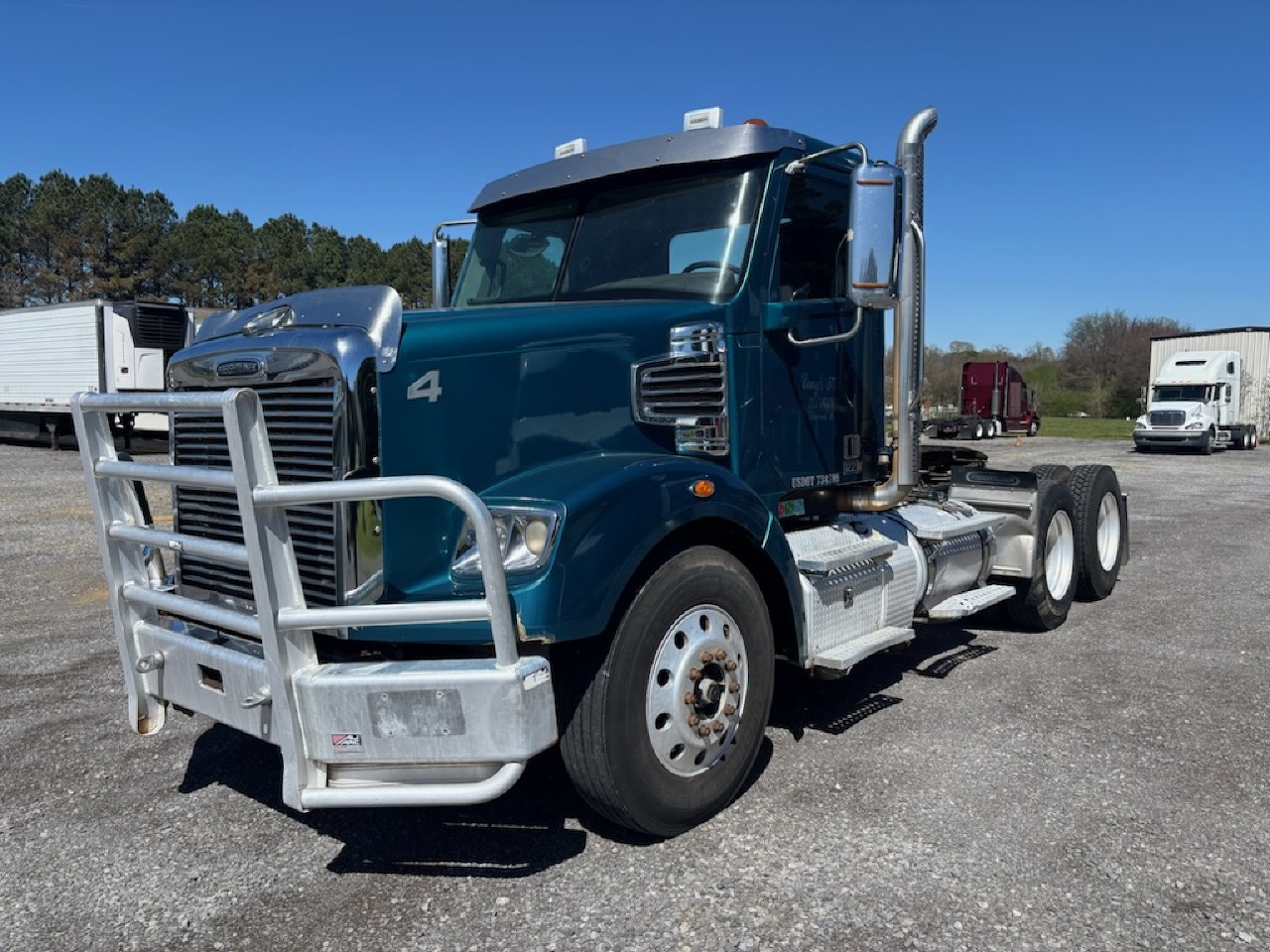 2018 FREIGHTLINER CONVENTIONAL Daycab #3016 2018 FREIGHTLINER CONVENTIONAL Daycab #3016