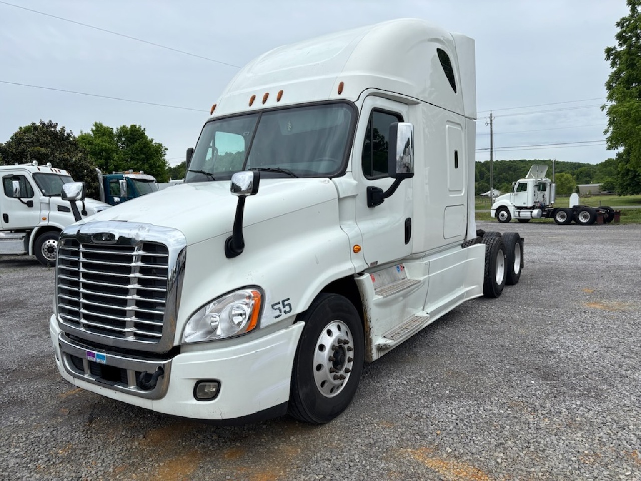 2019 FREIGHTLINER CASCADIA GLIDER Sleeper #3393