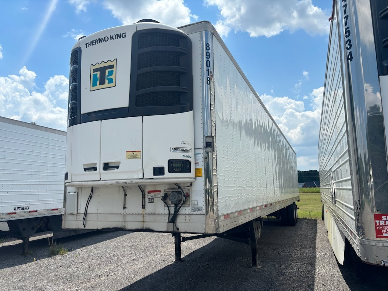 2020 UTILITY VS2RA Van Trailer #3493