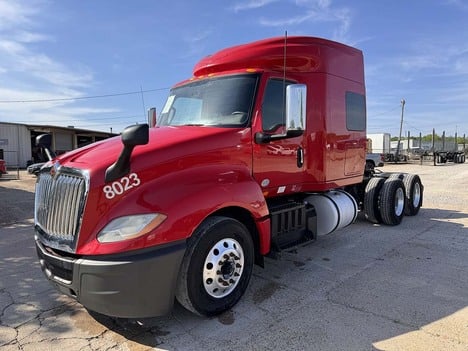 USED 2018 INTERNATIONAL LT SLEEPER TRUCK #3230-2