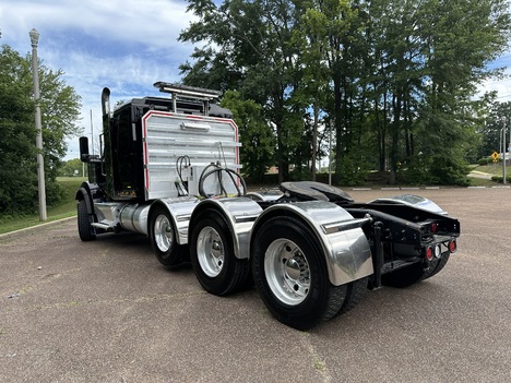 USED 2023 INTERNATIONAL HX 520 SLEEPER TRUCK #3263-5