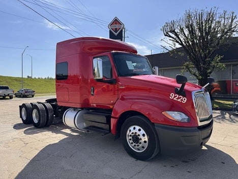 USED 2018 INTERNATIONAL LT SLEEPER TRUCK #3269-4