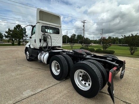 USED 2019 INTERNATIONAL RH DAYCAB TRUCK #3290-2