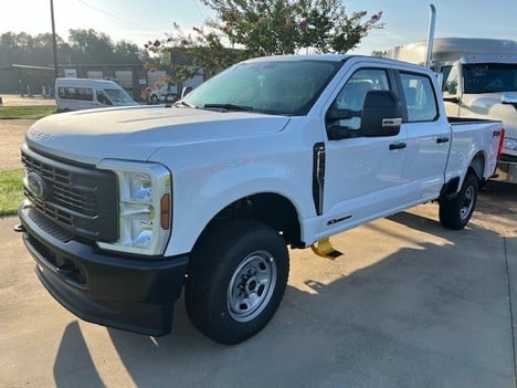 NEW 2024 FORD F-250 SUPER DUTY 4WD 1/2 TON PICKUP TRUCK #3300-2