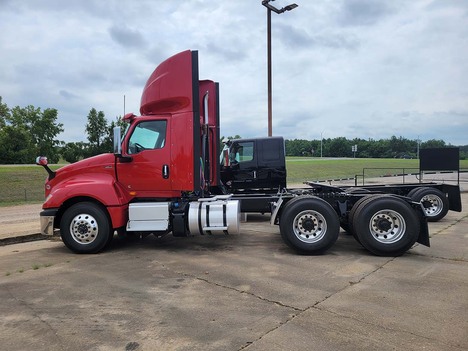 NEW 2025 INTERNATIONAL LT DAYCAB TRUCK #3308-2