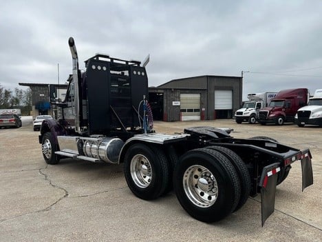 NEW 2025 INTERNATIONAL HX 520 DAYCAB TRUCK #3319-3