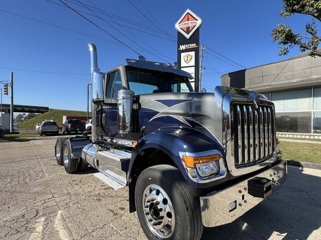 NEW 2025 INTERNATIONAL HX 520 DAYCAB TRUCK #3334-1