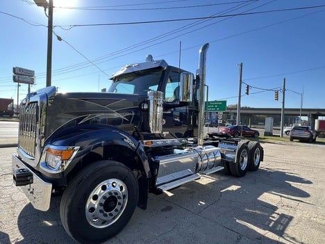 NEW 2025 INTERNATIONAL HX 520 DAYCAB TRUCK #3334-5