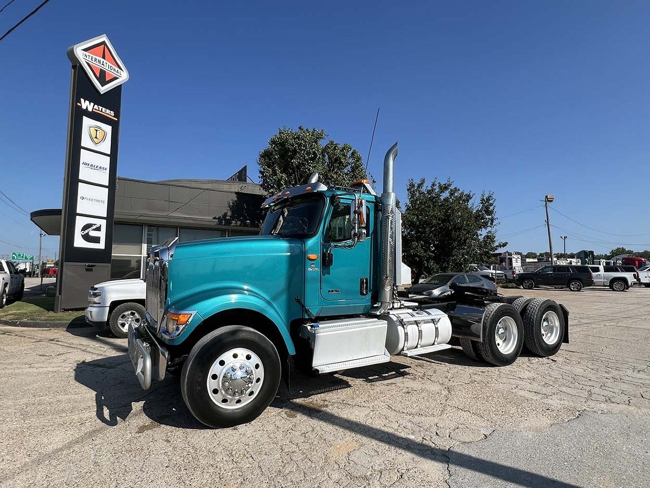 USED 2020 INTERNATIONAL HX DAYCAB TRUCK #3345