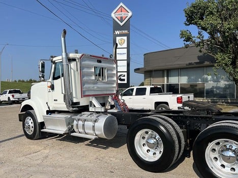 USED 2020 INTERNATIONAL HX DAYCAB TRUCK #3353-4