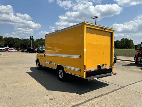 USED 2021 GMC G3500 SAVANA BOX VAN TRUCK #3356-4