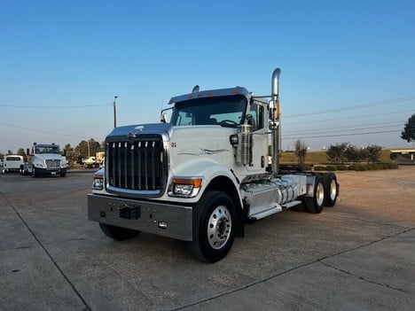 USED 2020 INTERNATIONAL HX 520 DAYCAB TRUCK #3357-1