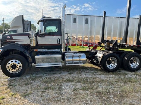 NEW 2025 INTERNATIONAL HX 520 DAYCAB TRUCK #3364-3