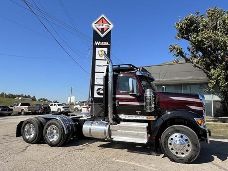 NEW 2025 INTERNATIONAL HX 520 DAYCAB TRUCK #3372-6