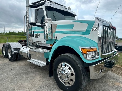 NEW 2025 INTERNATIONAL HX 520 DAYCAB TRUCK #3374-2