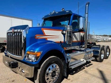 NEW 2025 INTERNATIONAL HX 520 DAYCAB TRUCK #3377-2