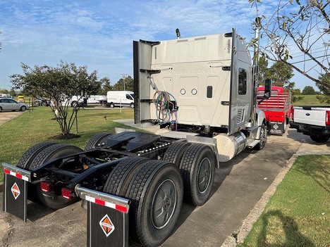 NEW 2025 INTERNATIONAL LT DAYCAB TRUCK #3384-3