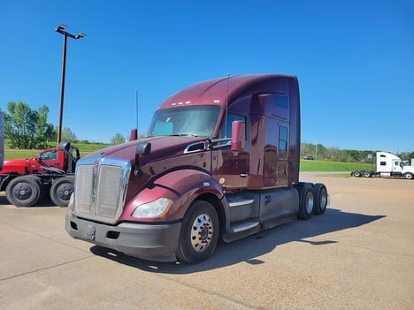 USED 2020 KENWORTH T680 SLEEPER TRUCK #3385-5