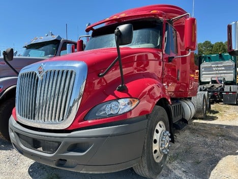 USED 2017 INTERNATIONAL PROSTAR SLEEPER TRUCK #3387-2