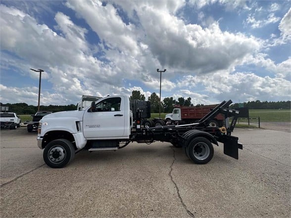 NEW 2022 CHEVROLET SILVERADO 5500HD HOOKLIFT TRUCK #3448