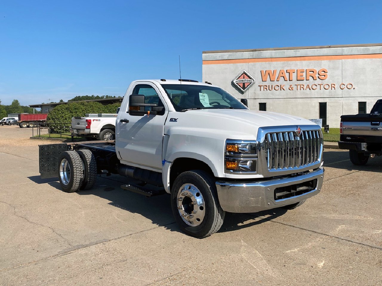 2024 INTERNATIONAL CV CAB CHASSIS TRUCK FOR SALE #3455