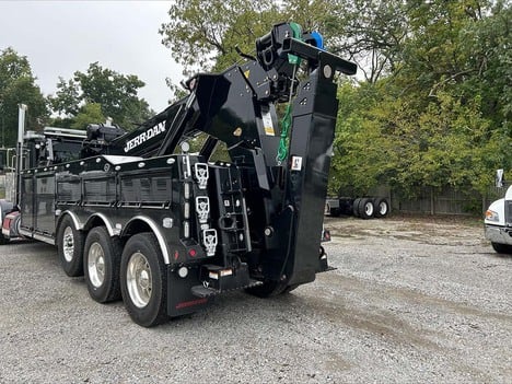 NEW 2024 PETERBILT 389 WRECKER TRUCK #3471-2