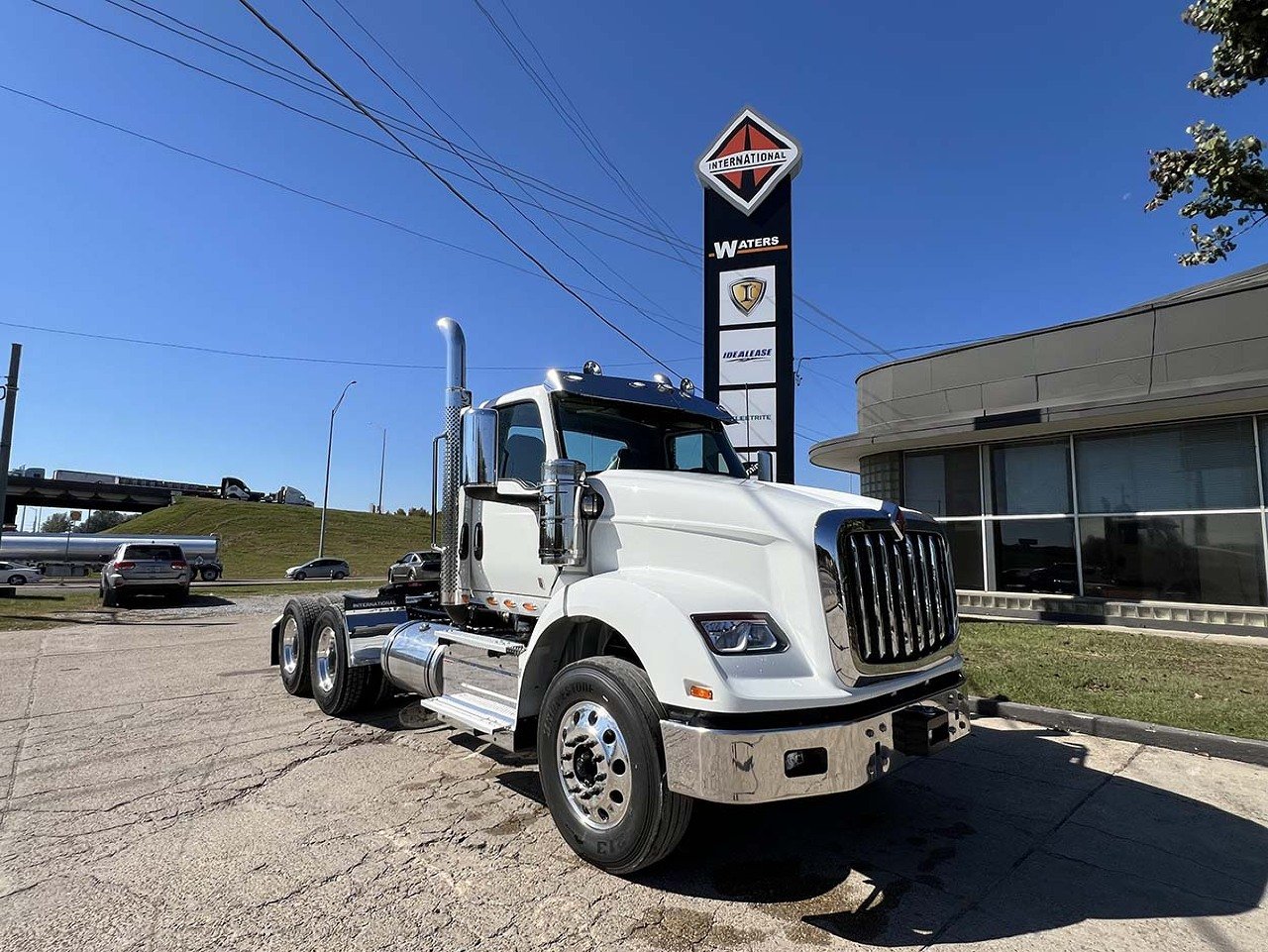 NEW 2025 INTERNATIONAL HX 620 DAYCAB TRUCK #3481