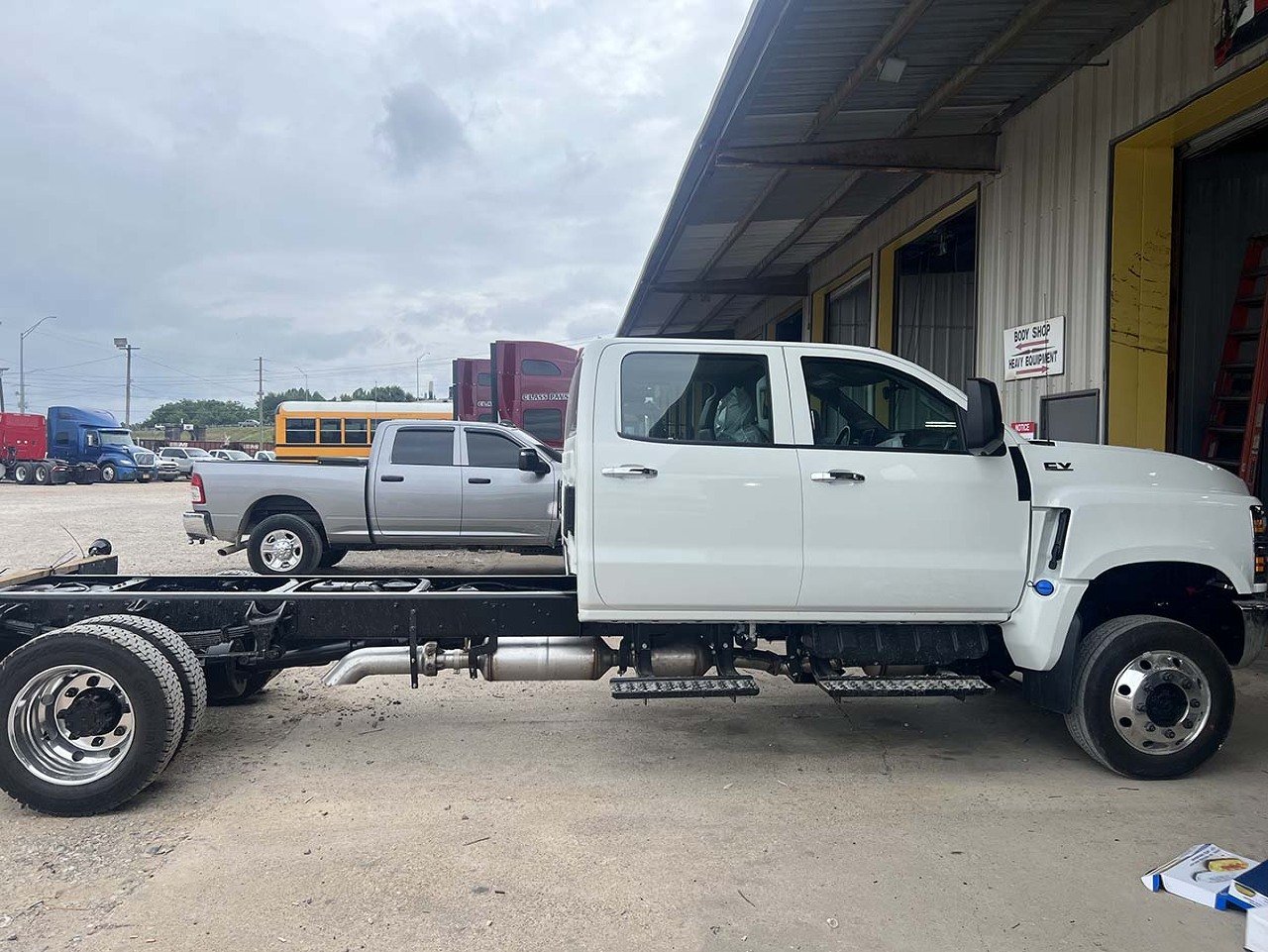 NEW 2024 INTERNATIONAL CV CAB CHASSIS TRUCK #3500