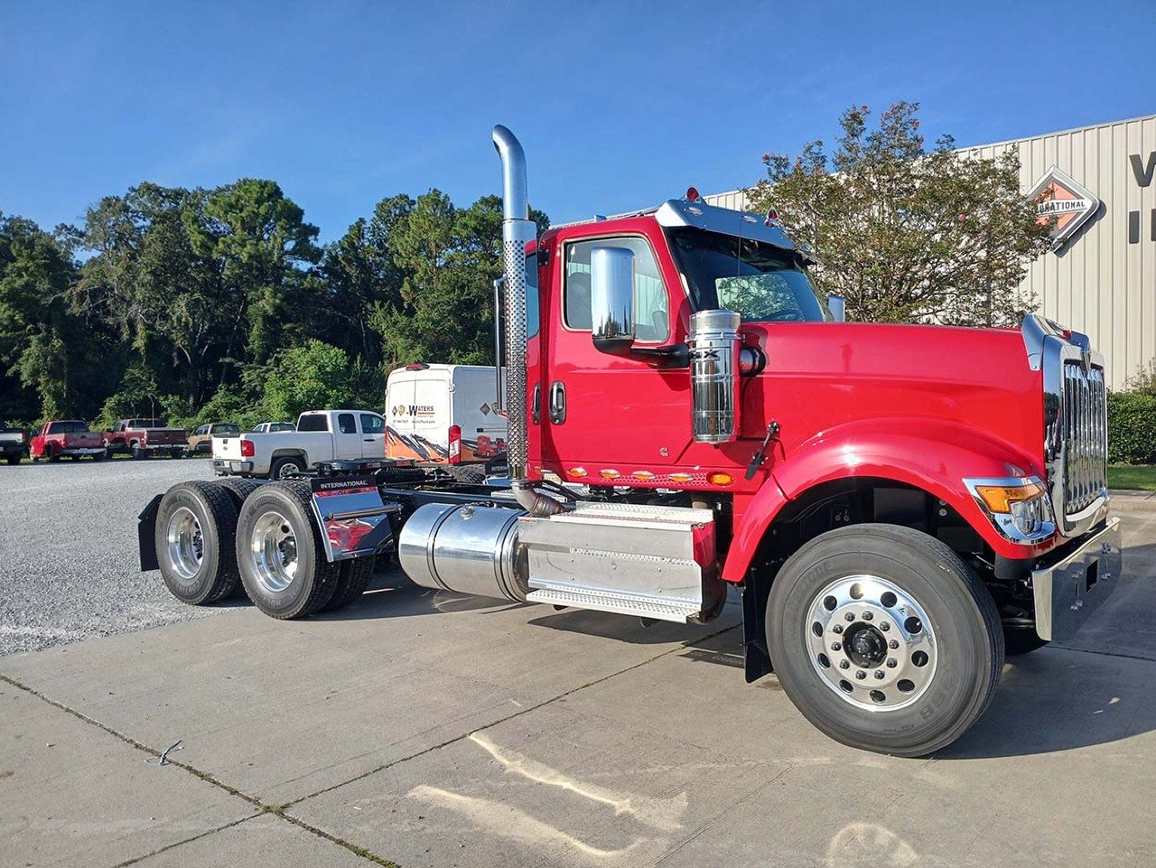 NEW 2025 INTERNATIONAL HX DAYCAB TRUCK #3508