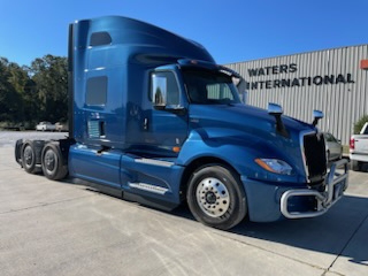 NEW 2025 INTERNATIONAL LT SLEEPER TRUCK #3509