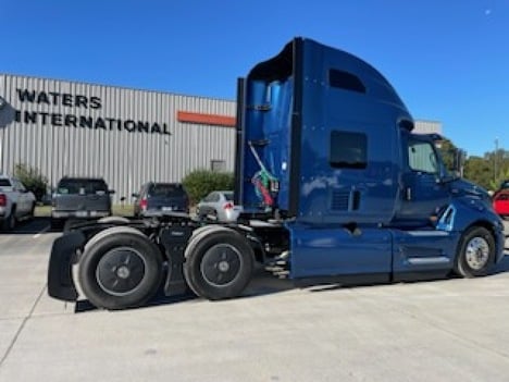 NEW 2025 INTERNATIONAL LT SLEEPER TRUCK #3509-2