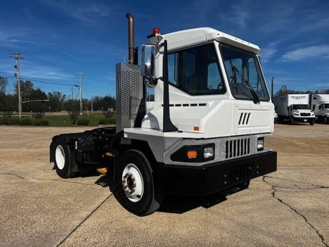 USED 2018 OTTAWA KALMAR T2 YARD JOCKEY - SPOTTER TRUCK #3526-1