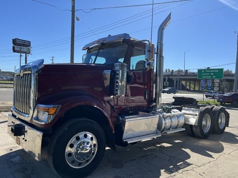 USED 2021 INTERNATIONAL HX DAYCAB TRUCK #3527-2