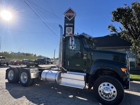 USED 2021 INTERNATIONAL HX 515 DAYCAB TRUCK #3528-2