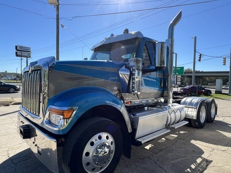 USED 2022 INTERNATIONAL HX 520 DAYCAB TRUCK #3530-2