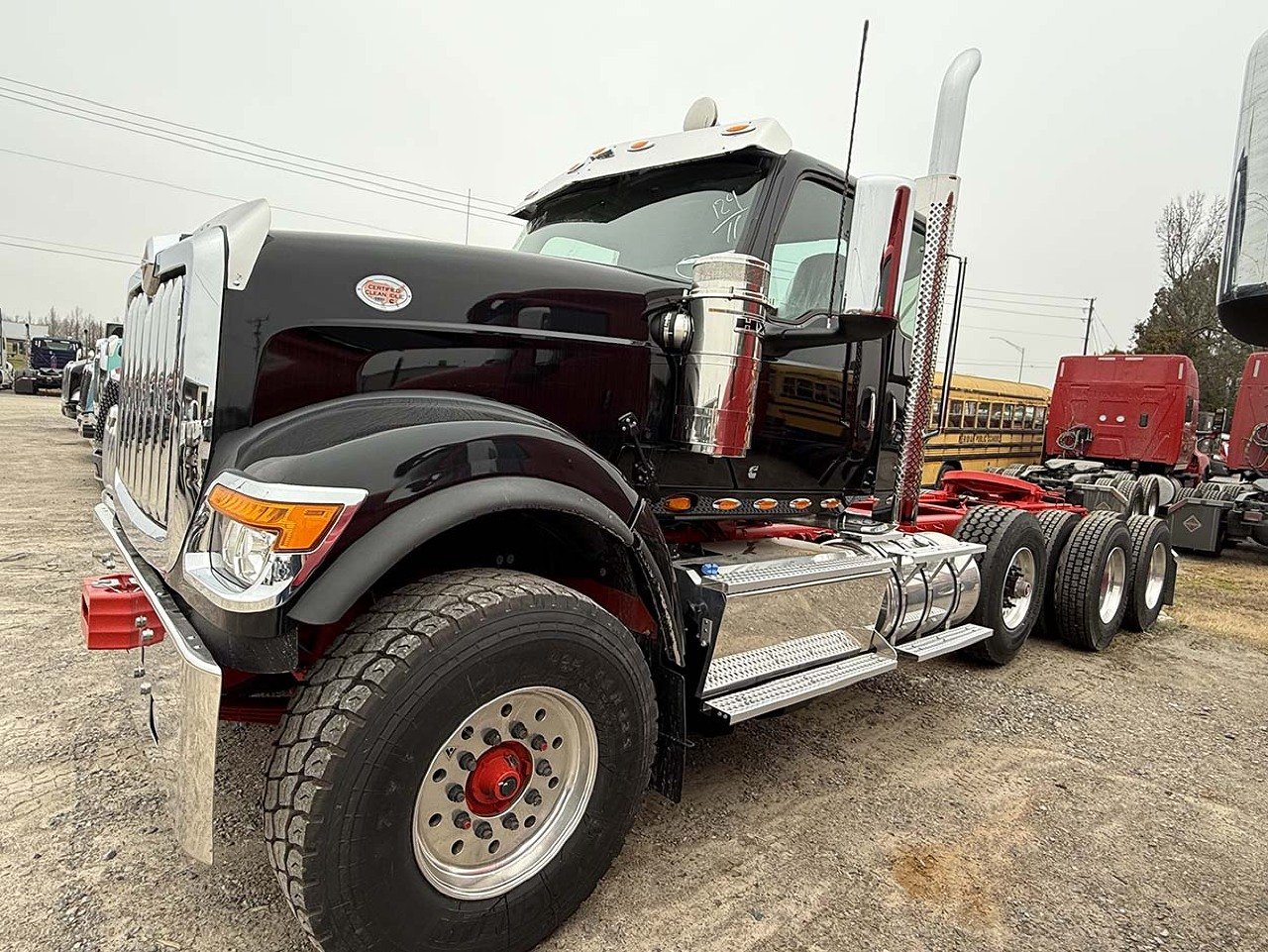 NEW 2025 INTERNATIONAL HX 520 DAYCAB TRUCK #3534