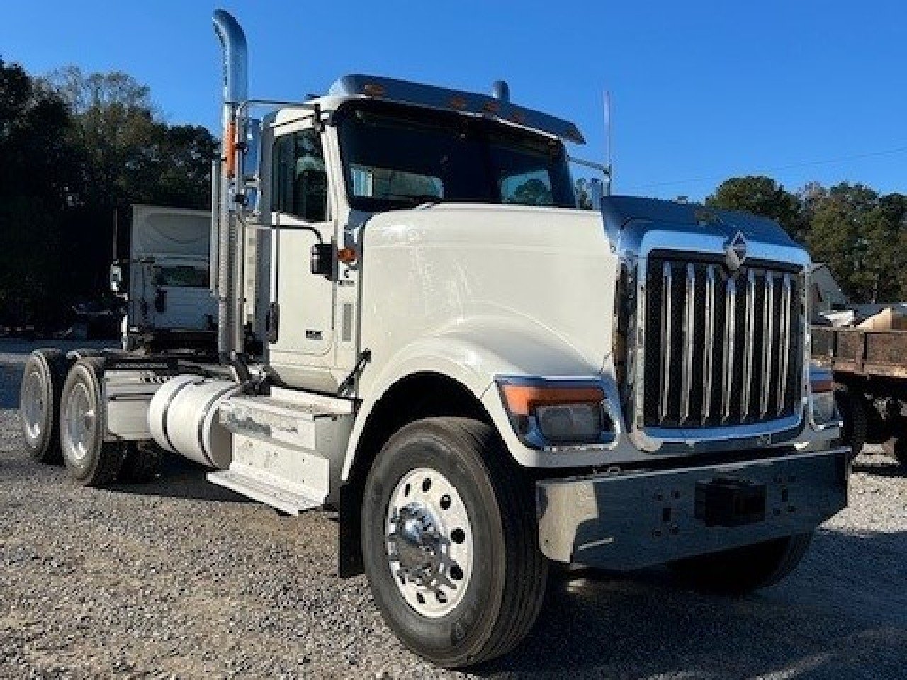 USED 2019 INTERNATIONAL HX520 DAYCAB TRUCK #3544