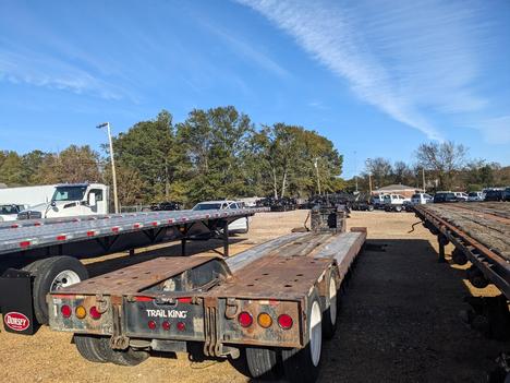 USED 2005 TRAIL KING 35 TON DETACH LOWBOY TRAILER #3560-5