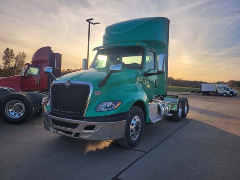 NEW 2025 INTERNATIONAL LT 625 DAYCAB TRUCK #3578-4