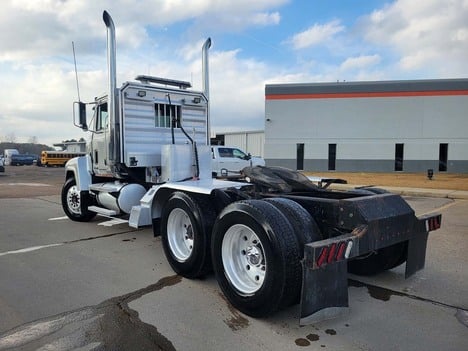 USED 2000 MACK CHU613 DAYCAB TRUCK #3582-4