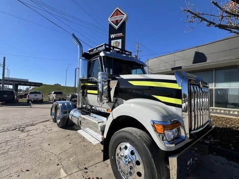 NEW 2025 INTERNATIONAL HX 520 DAYCAB TRUCK #3585-2