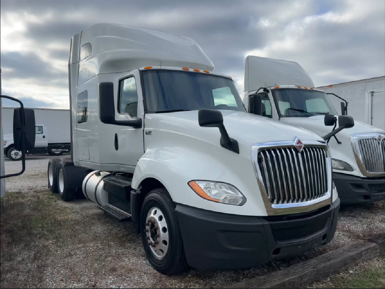 USED 2019 INTERNATIONAL LT SLEEPER TRUCK #3623