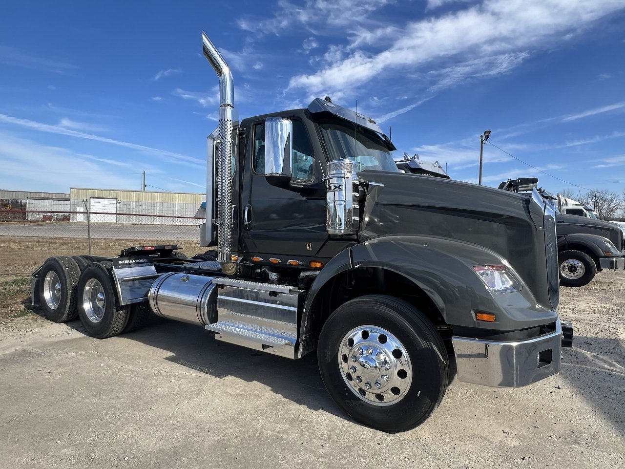 NEW 2025 INTERNATIONAL HX 620 DAYCAB TRUCK #3631