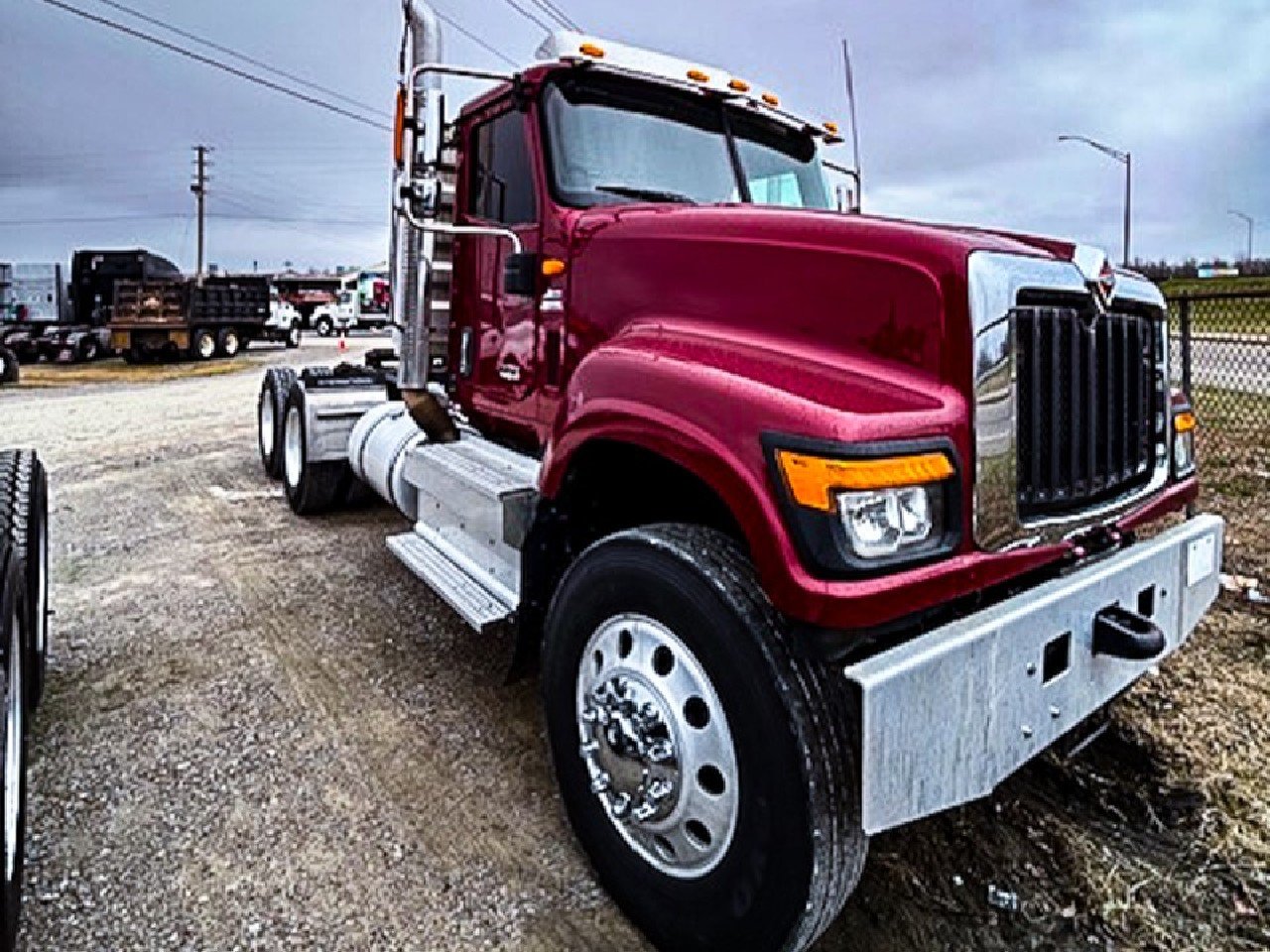 USED 2021 INTERNATIONAL HX 515 DAYCAB TRUCK #3665