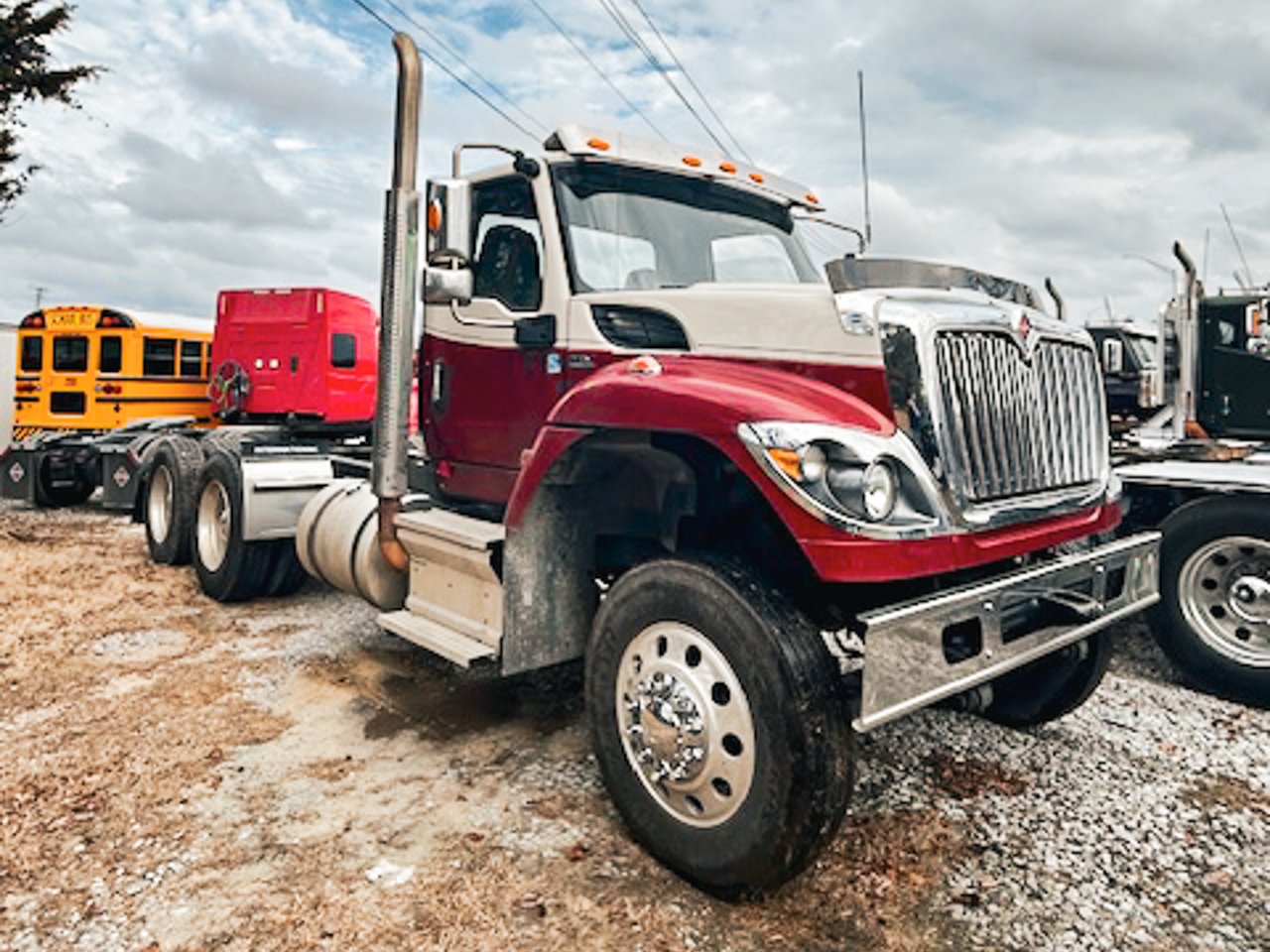 USED 2022 INTERNATIONAL HV 513 DAYCAB TRUCK #3669