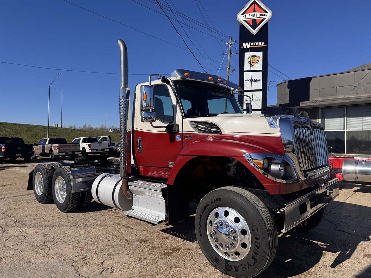 USED 2022 INTERNATIONAL HV 513 DAYCAB TRUCK #3669