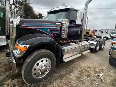 USED 2023 INTERNATIONAL HX 520 DAYCAB TRUCK #3672-2